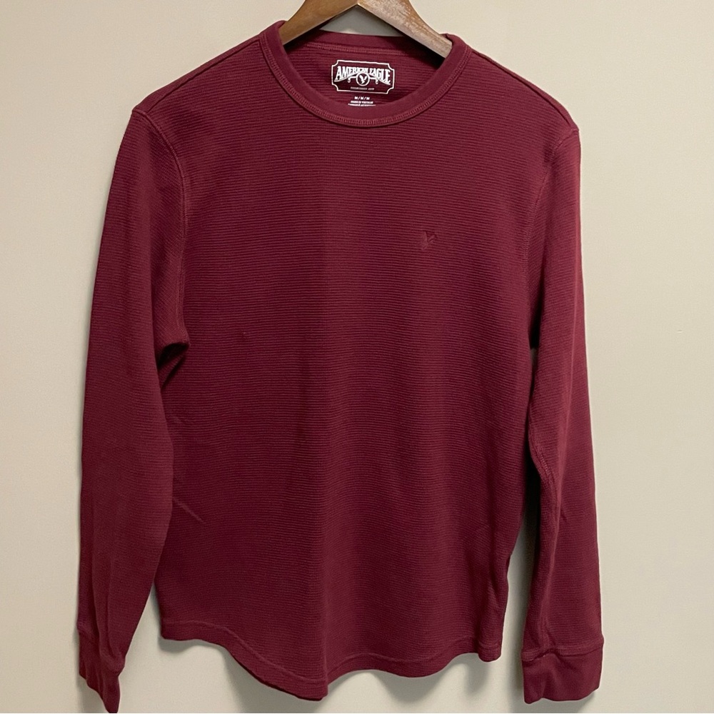 American Eagle Burgundy Waffle Long Sleeve Shirt Men’s Medium